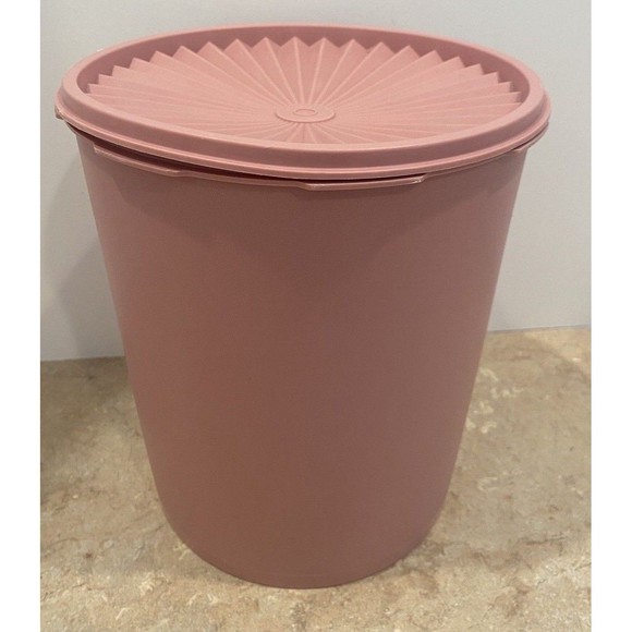 Tupperware Kitchen Vintage Large Tupperware Container Mauve Poshmark